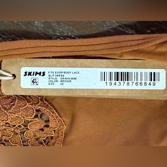 Skims Fits Everybody Lace Slip Dress Bronze 4X NWT - Picture 4 of 5